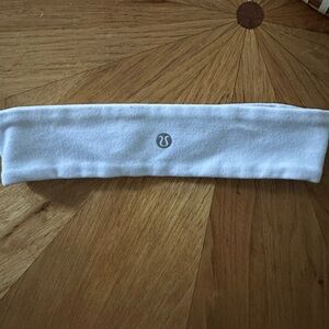 Lululemon sports headband